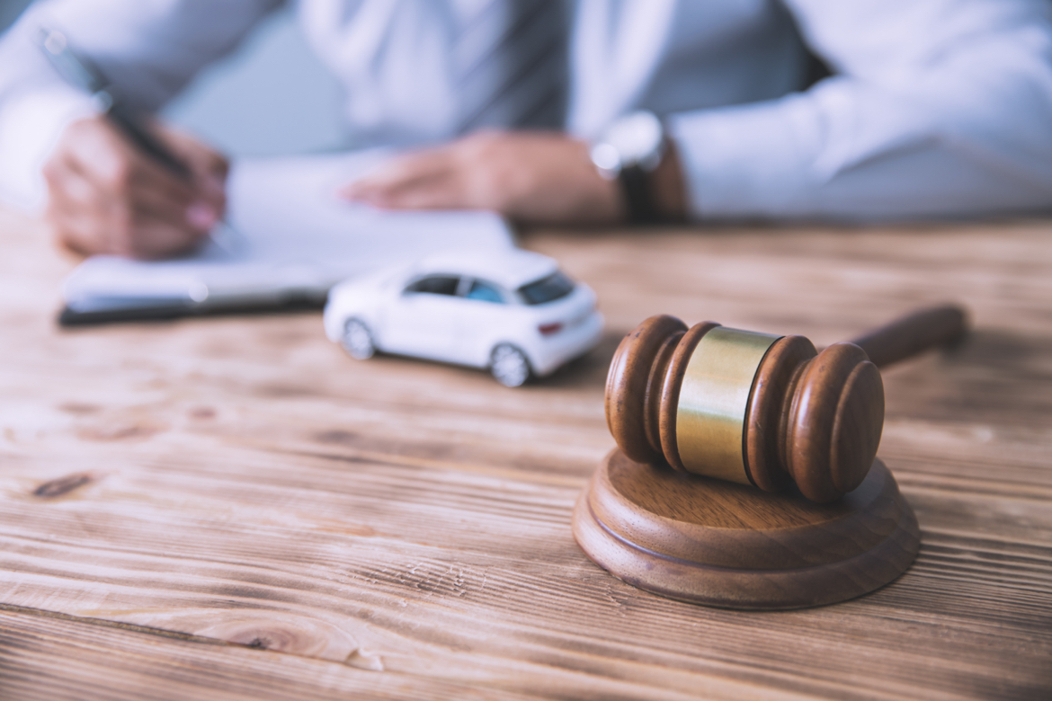 Here Is Why You Hire a Car Accident Attorney To Help Your Case