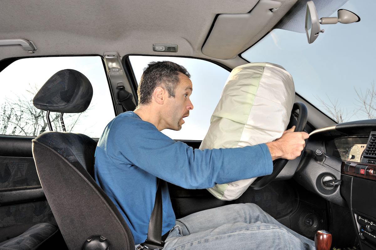 Airbag Deployment Injury Lawyers